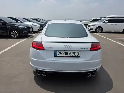 Audi TTS