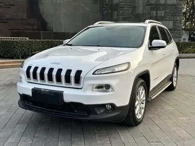 Jeep Cherokee (Import)