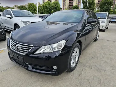 Toyota Reiz