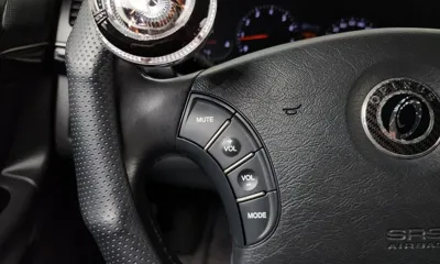 Kia Opirus