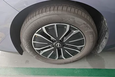 Nissan N6