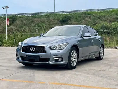 Infiniti Q50L