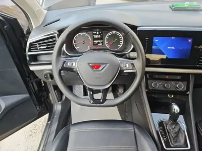 Jetta VS5