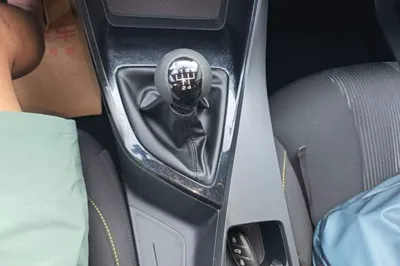 Roewe i5