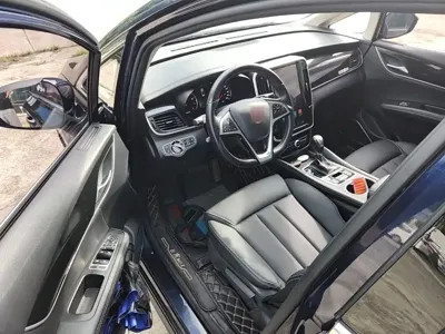 BYD MAX