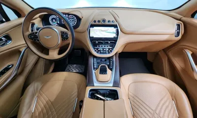Astonmartin DBX