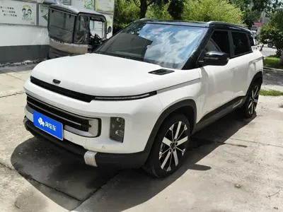 Geely ICON