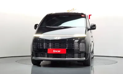 Hyundai Staria