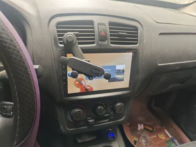 Dongfeng Fengon 330