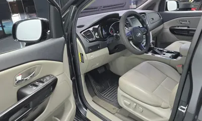 Kia Canival