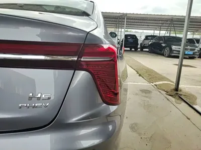 Hongqi Hongqi H5 PHEV