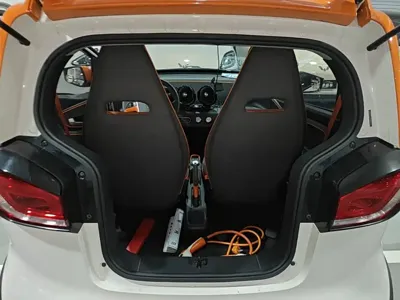 Baojun E100