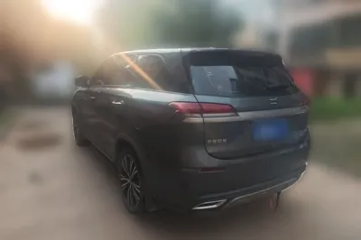 CHANGAN OSHAN X7