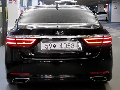 Kia K9