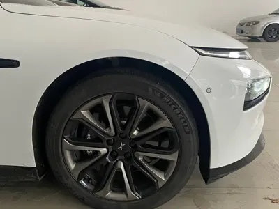 Xpeng P7