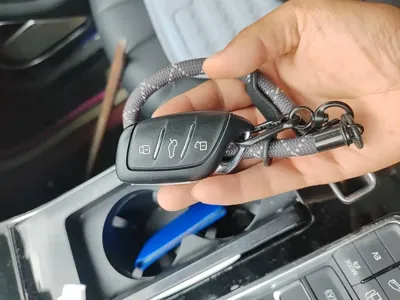 Roewe RX5 eMAX
