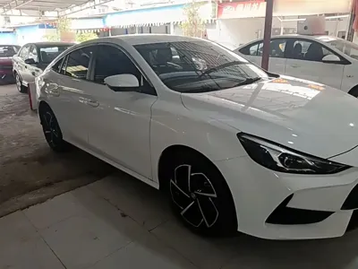 MG MG5