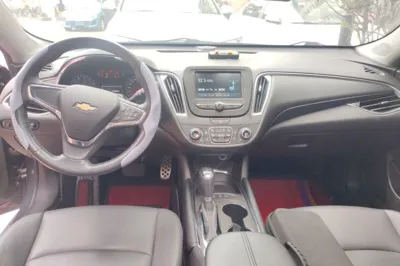 Chevrolet Malibu XL