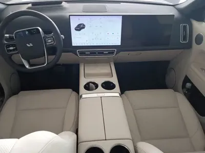 Li Auto Li L8