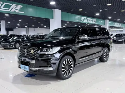 Lincoln Navigator
