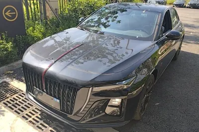 Hongqi H5