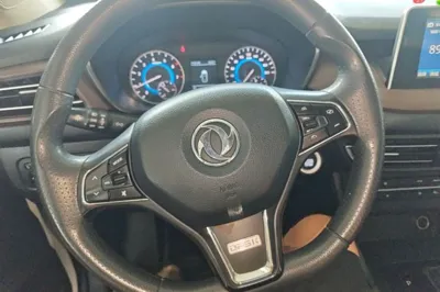 Dongfeng Fengon S560