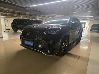 Toyota Crown Kluger