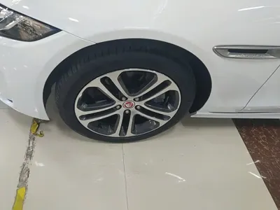 Jaguar XEL