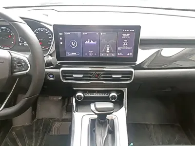 Geely Binyue