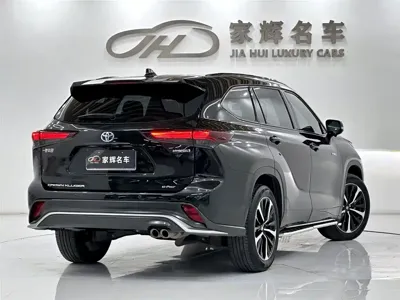 Toyota Crown Kluger