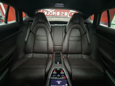 Porsche Panamera Hybrid