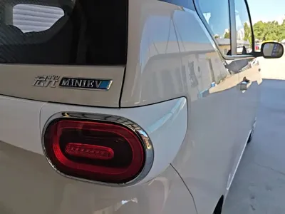 Wuling MINIEV