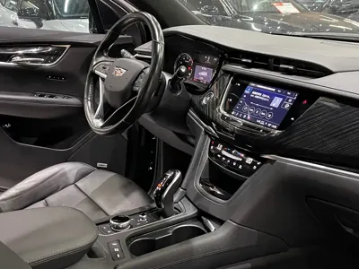 Cadillac XT6