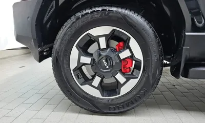 Kia Tasman