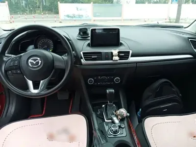 Mazda 3 Axela