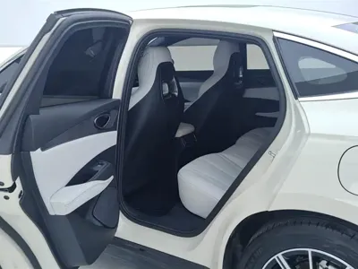 BYD 海豹06