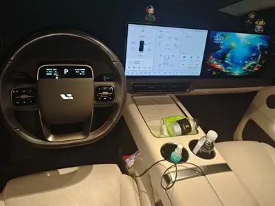 Li Auto Li MEGA