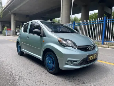 BYD F0
