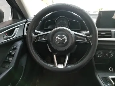 Mazda 3 Axela