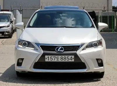 Lexus CT200h