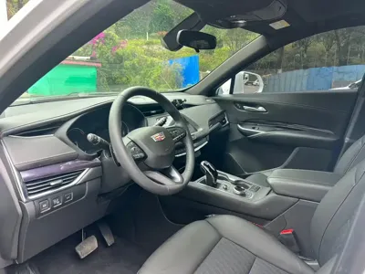 Cadillac XT4