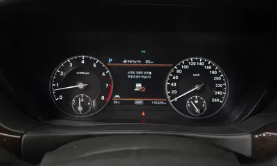 Genesis EQ900