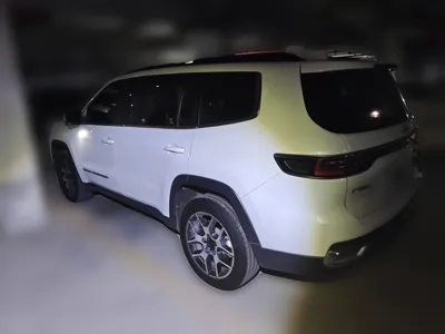 Jeep Grand Commander