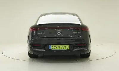 Mercedes-Benz EQS