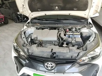 Toyota Yaris L