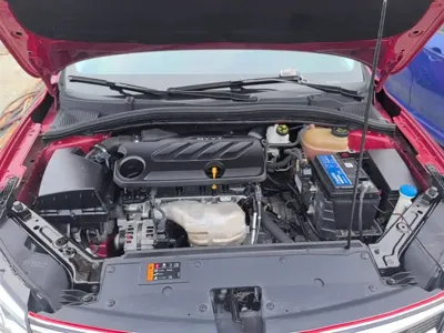 Roewe i5