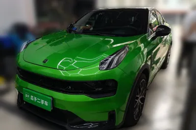 Lynk & Co 05