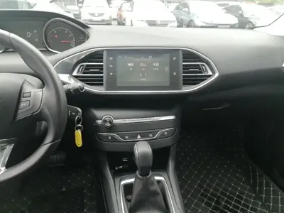 Peugeot 308S