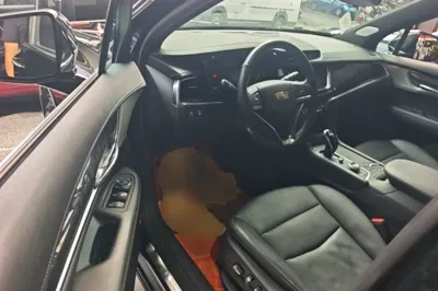 Cadillac XT6