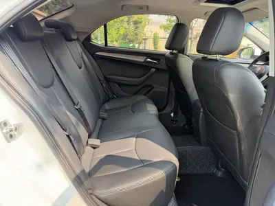 Roewe 360